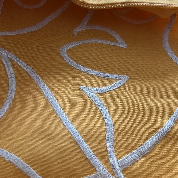 Accent pillow cover yellow with white embroidery  design 23X23” new no tags - Picture 10 of 10